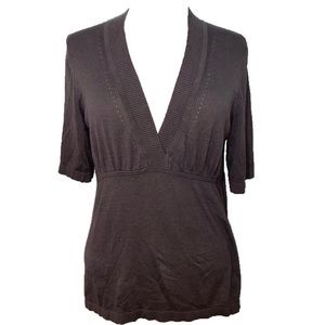 Banana Republic short sleeve Vneck sweater